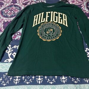 Kids Tommy Hilfiger Long Sleeve tee, size (M 12/14). Brand New with Tags.